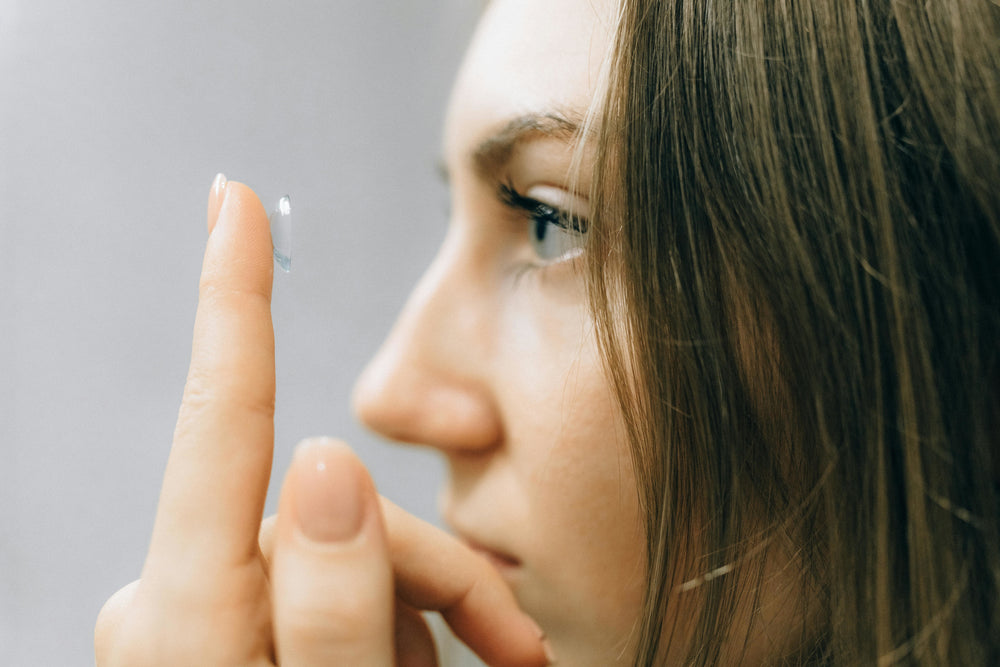 Making the Right Choice: What to Consider When Changing Your Contact Lenses